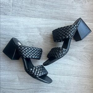 Steve Madden “Daphnee” Black Heeled Sandals Size 7